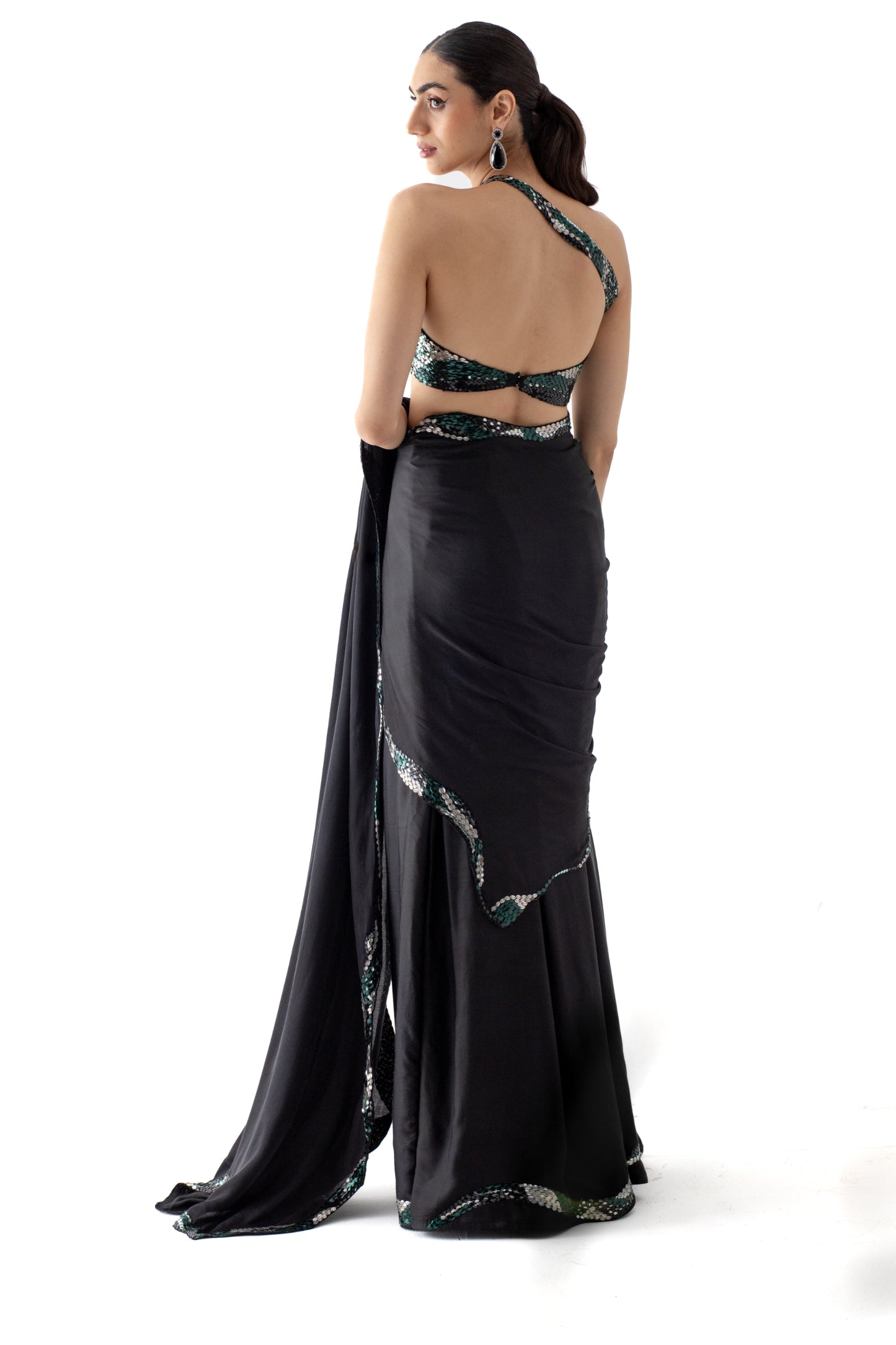 Scallop drape saree