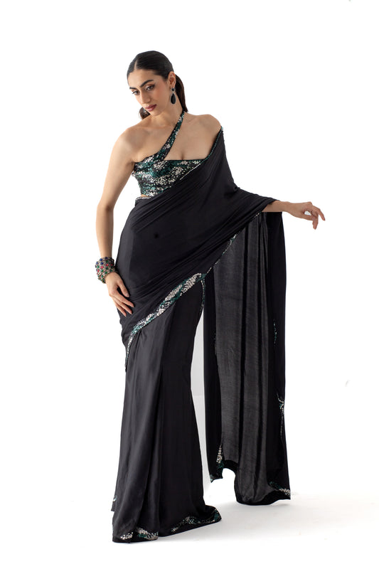 Scallop drape saree